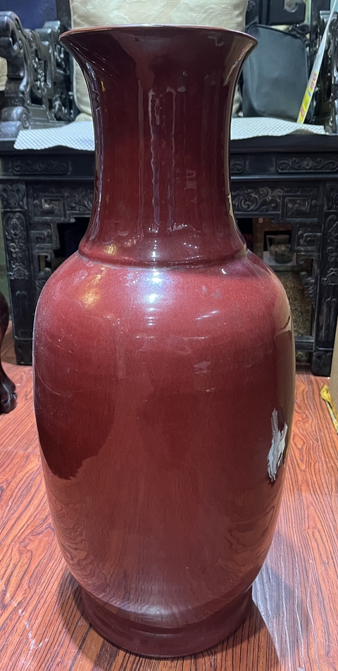 古玩陶瓷紅釉瓶真品鑒賞圖