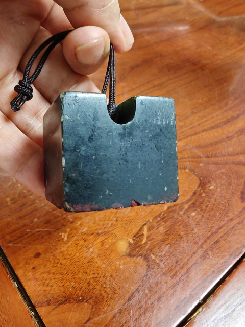 古玩玉器艾葉綠石印章真品鑒賞圖