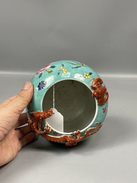 古玩陶瓷松石綠地粉彩花卉紋洗真品鑒賞圖