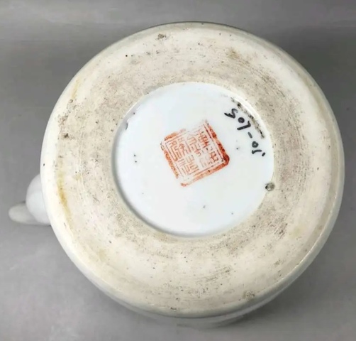 古玩陶瓷仕女紋粉彩提梁壺真品鑒賞圖