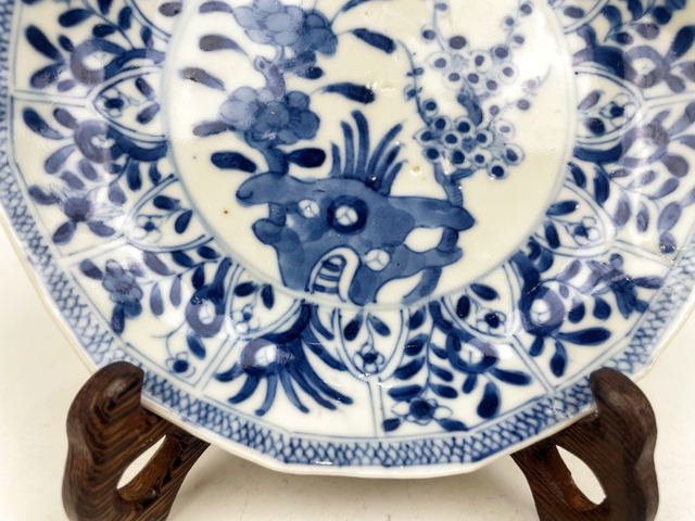 古玩陶瓷清光緒·青花花卉紋花口盤拍賣，當前價格0元