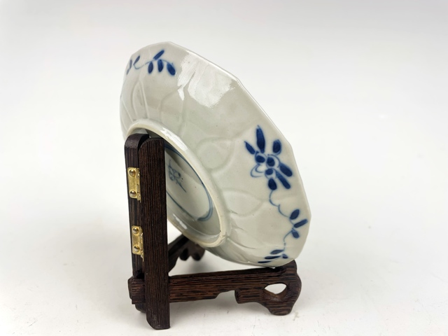 古玩陶瓷清光緒·青花花卉紋花口盤拍賣，當前價格0元