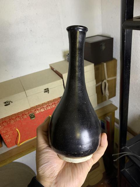 古玩陶瓷黑釉長(zhǎng)頸瓶真品鑒賞圖