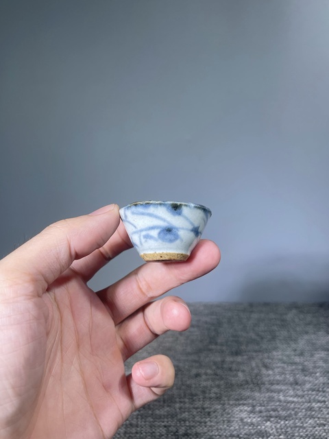 古玩陶瓷明末清初.青花花卉紋杯拍賣,當(dāng)前價(jià)格0元