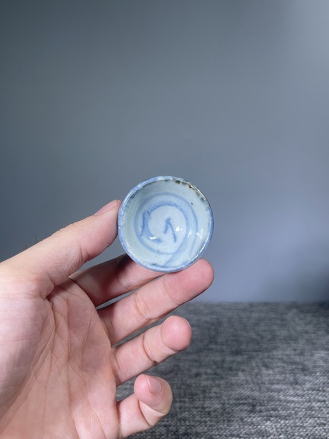 古玩陶瓷明末清初.青花花卉紋杯拍賣,當(dāng)前價(jià)格0元