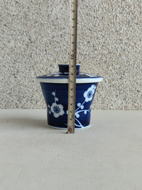 古玩陶瓷青花冰梅圖蓋缸拍賣，當前價格160元
