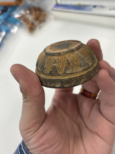 古玩陶瓷陶杯真品鑒賞圖
