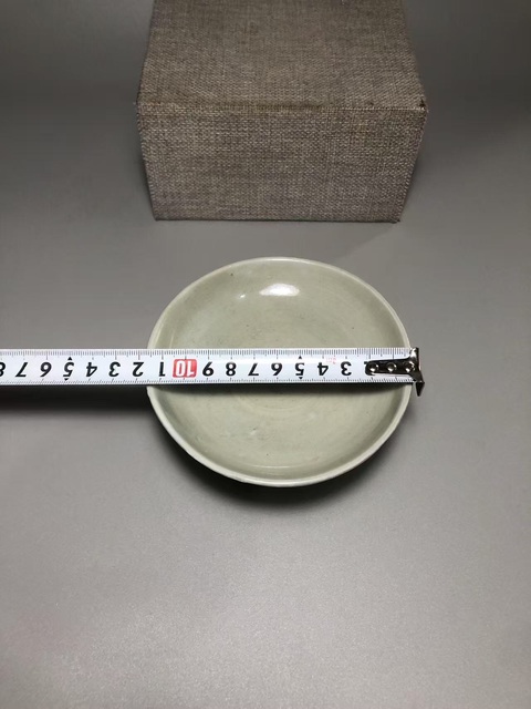 古玩陶瓷（明末清初）青白釉高足盤(pán)拍賣，當(dāng)前價(jià)格0元