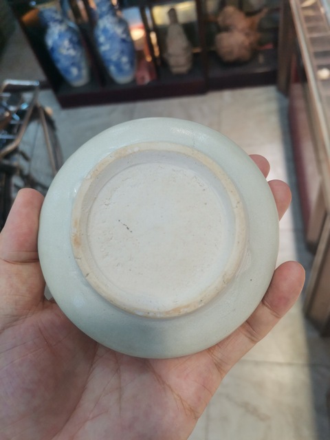 古玩陶瓷青白釉花卉紋大蓋盒拍賣,當前價格18000元