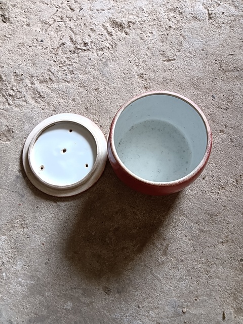 古玩陶瓷居仁堂制款蓋罐真品鑒賞圖