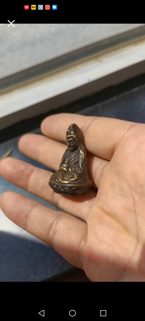 古玩銅器銅寸佛真品鑒賞圖