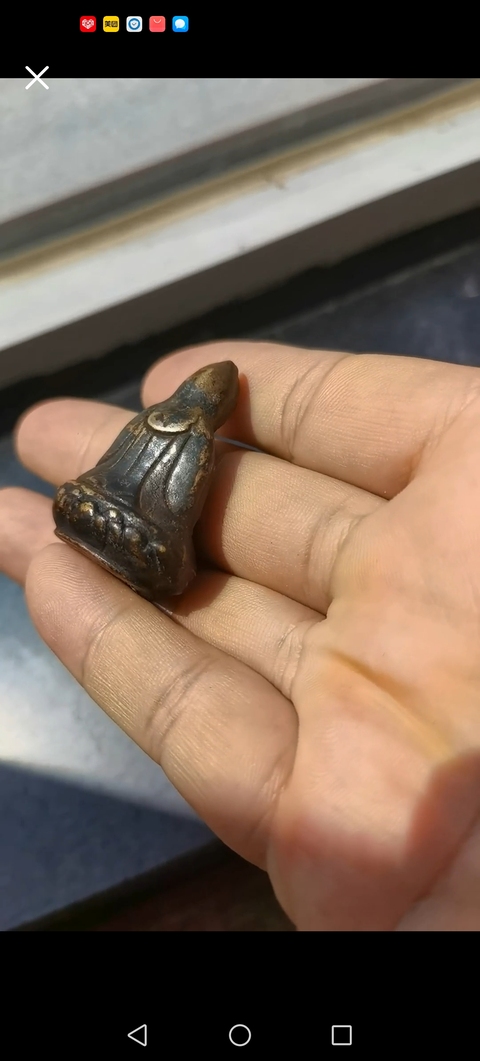 古玩銅器銅寸佛真品鑒賞圖