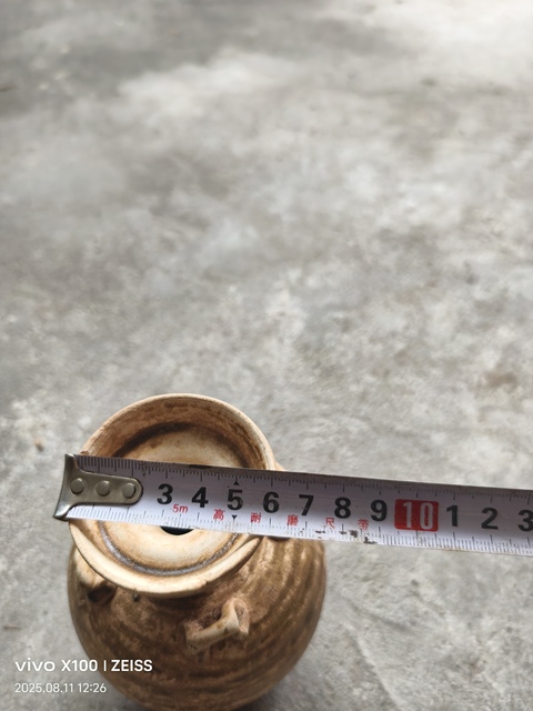 古玩陶瓷越窯系青瓷四系盤口瓶真品鑒賞圖