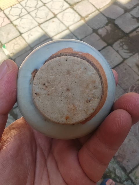 古玩陶瓷花卉紋青花水盂真品鑒賞圖
