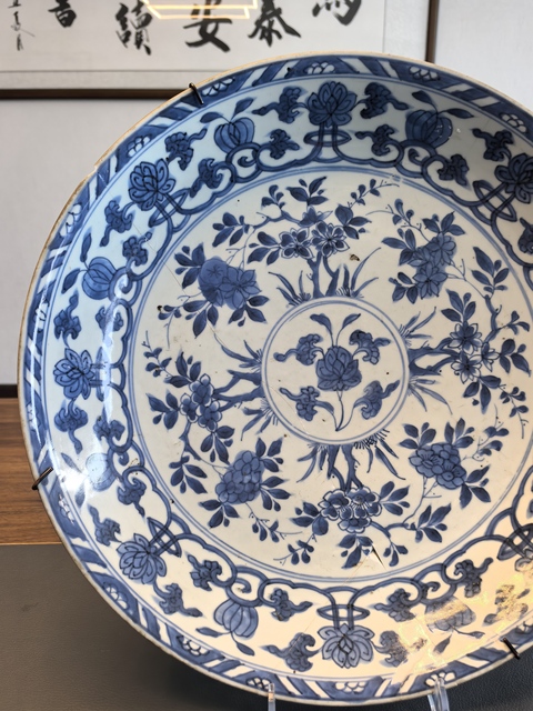 古玩陶瓷青花折枝花卉紋盤真品鑒賞圖