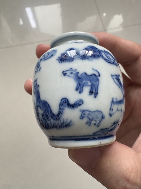 古玩陶瓷青花水盂真品鑒賞圖