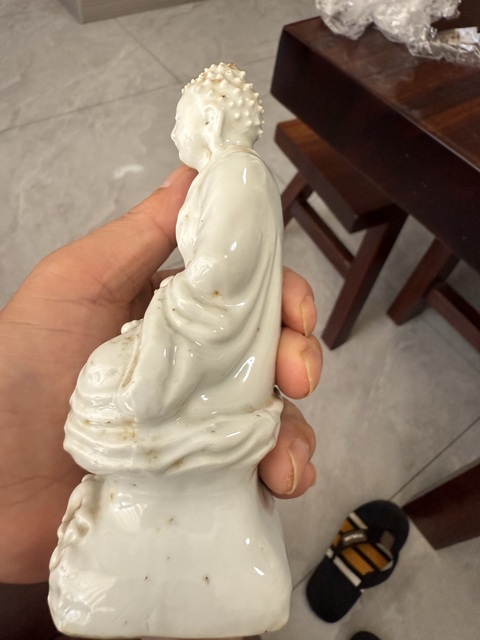 古玩陶瓷白釉佛像真品鑒賞圖