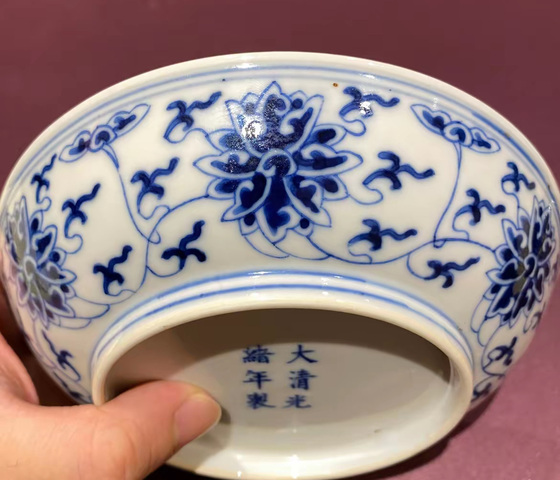古玩陶瓷青花盤真品鑒賞圖