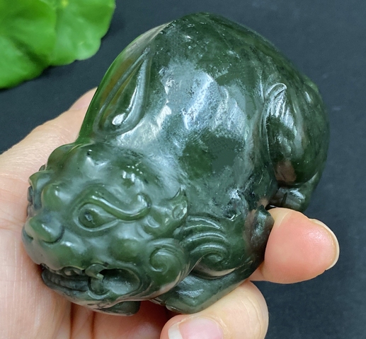 古玩玉器天然和田玉瑞獸擺件把件(帶珠寶機構(gòu)鑒定證書)拍賣，當前價格980元