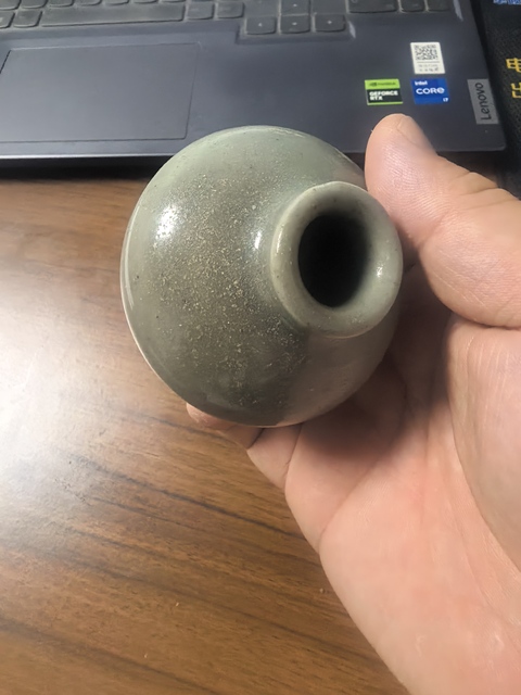 古玩陶瓷龍泉青瓷水盂真品鑒賞圖