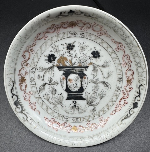 古玩陶瓷雍正墨彩描金盤真品鑒賞圖
