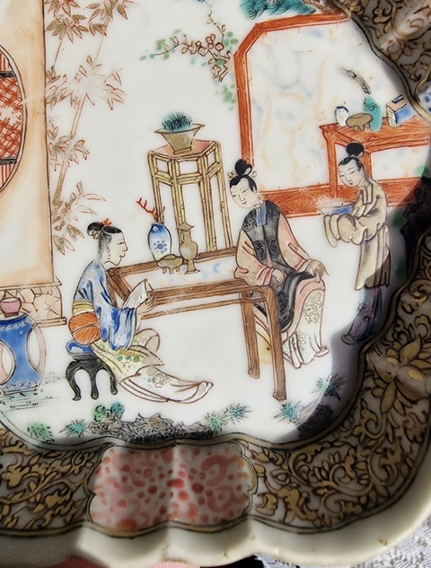 古玩陶瓷乾隆廣彩盤真品鑒賞圖