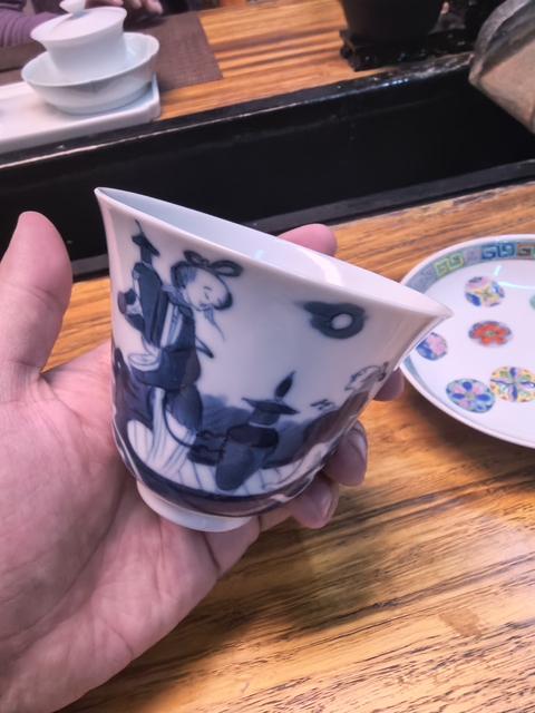 古玩陶瓷青花杯真品鑒賞圖