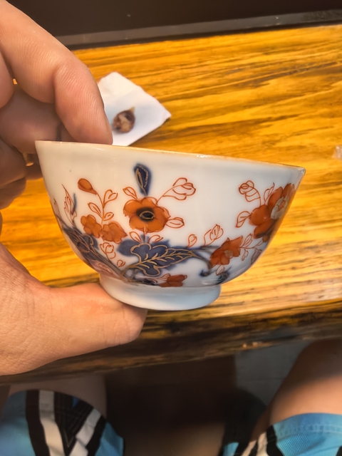古玩陶瓷青花礬紅描金杯真品鑒賞圖