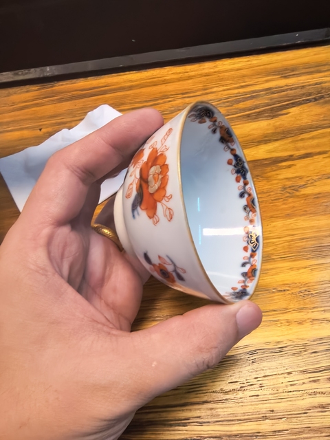 古玩陶瓷青花礬紅描金杯真品鑒賞圖