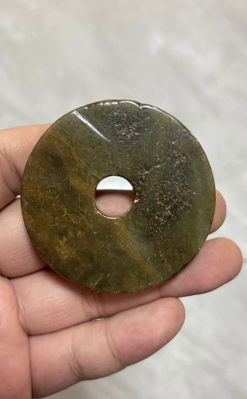 古玩玉器仿古做舊玉璧型件真品鑒賞圖