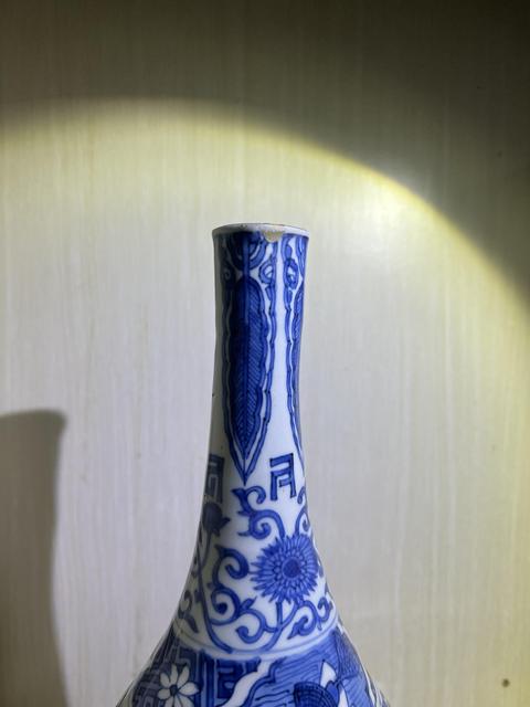 古玩陶瓷明萬歷 青花膽瓶真品鑒賞圖