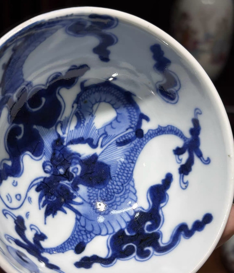 古玩陶瓷過墻龍杯真品鑒賞圖