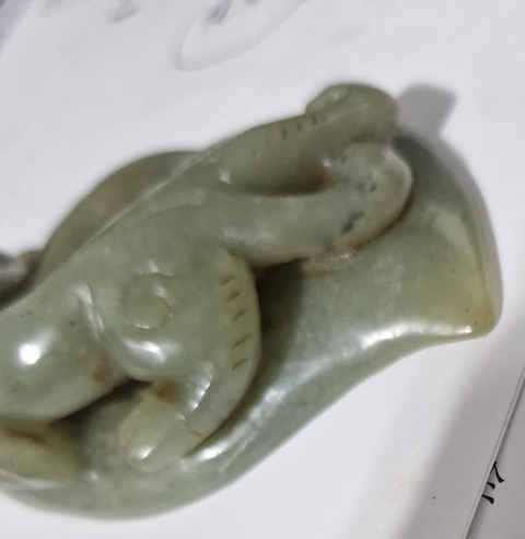 古玩玉器和田玉雕“螭龍”擺件真品鑒賞圖
