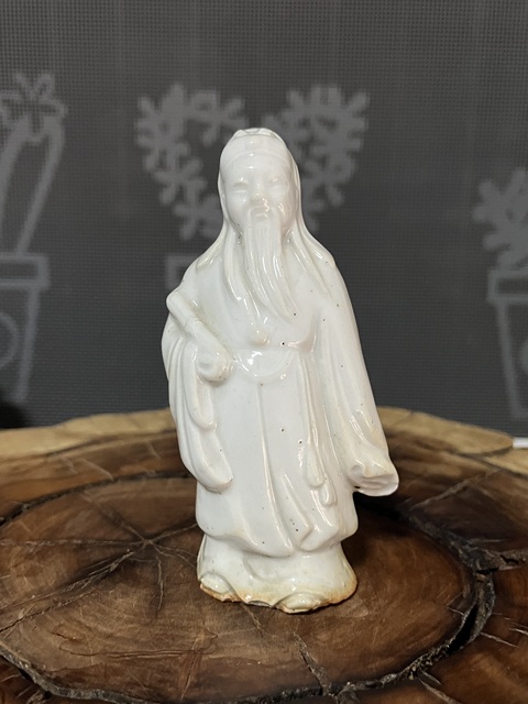 古玩陶瓷人物塑像真品鑒賞圖