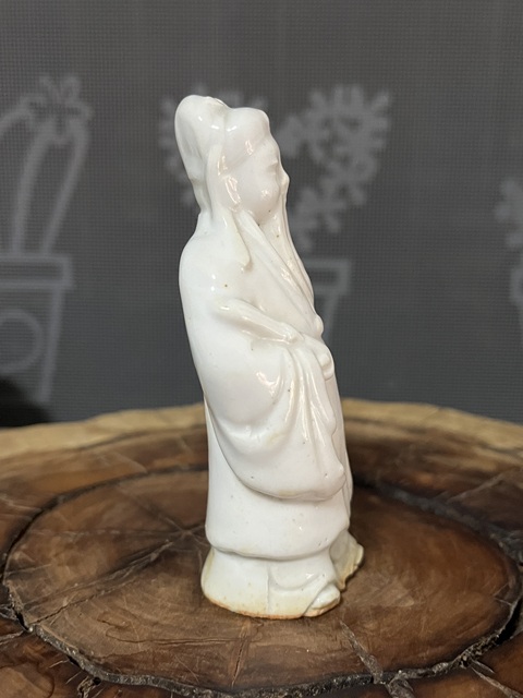 古玩陶瓷人物塑像真品鑒賞圖