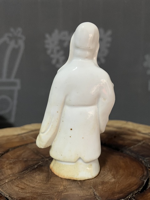 古玩陶瓷人物塑像真品鑒賞圖