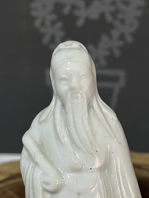 古玩陶瓷人物塑像真品鑒賞圖
