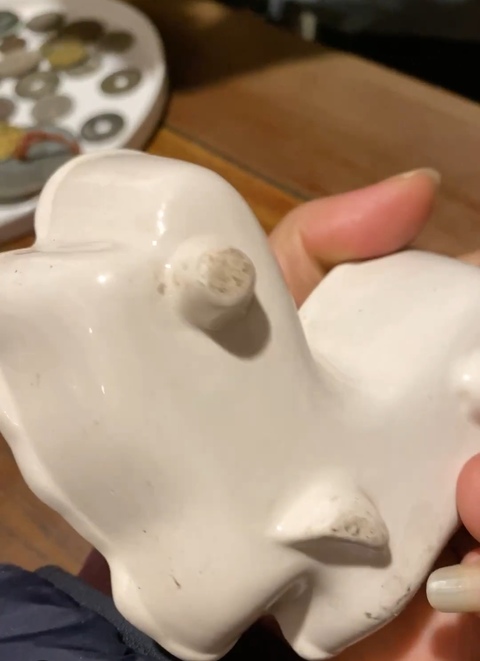 古玩陶瓷白釉蝴蝶式擺件真品鑒賞圖