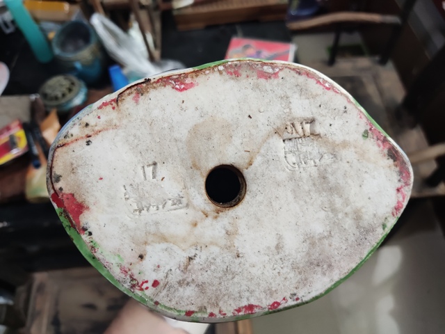 古玩陶瓷財神塑像真品鑒賞圖