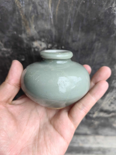 古玩陶瓷龍泉青瓷水盂真品鑒賞圖