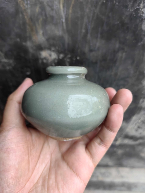 古玩陶瓷龍泉青瓷水盂真品鑒賞圖