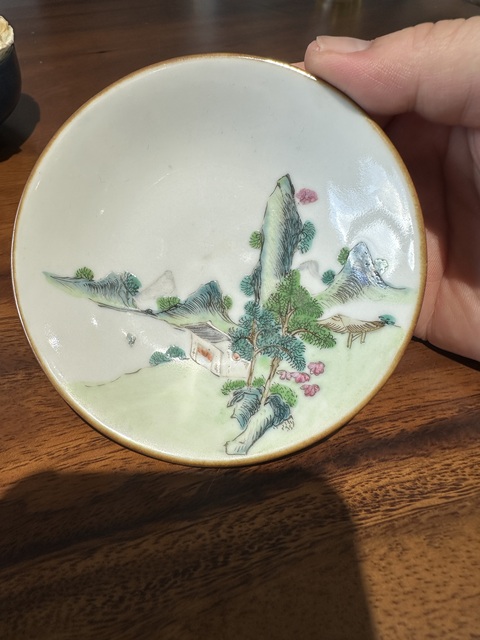 古玩陶瓷乾隆·粉彩山水紋小盤真品鑒賞圖
