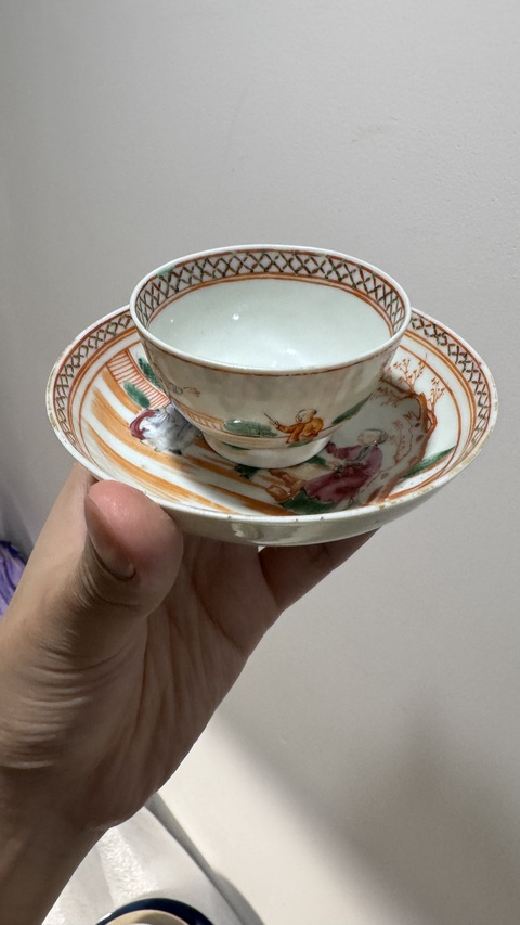 古玩陶瓷乾隆廣彩杯碟真品鑒賞圖