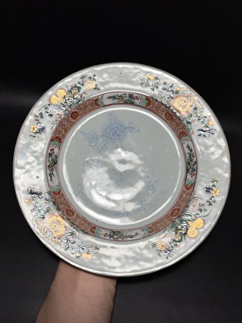 古玩陶瓷青花五彩花卉紋盤真品鑒賞圖