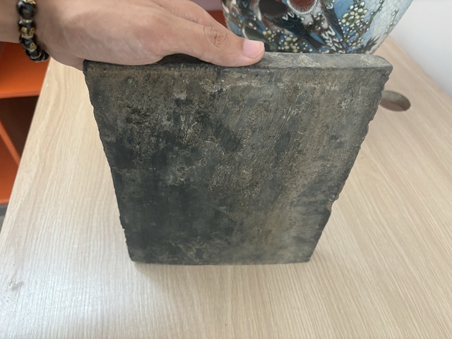 古玩銅器佛龕造像真品鑒賞圖