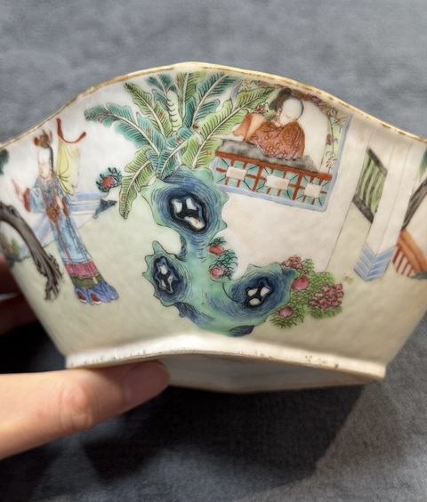 古玩陶瓷人物紋粉彩碗真品鑒賞圖