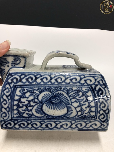 古玩陶瓷清晚期 青花壺真品鑒賞圖