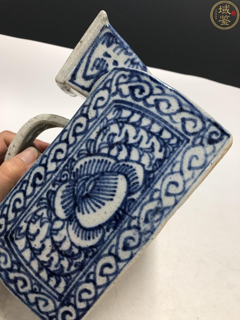 古玩陶瓷清晚期 青花壺真品鑒賞圖