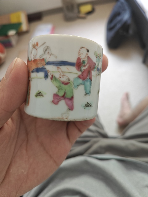 古玩陶瓷粉彩人物罐真品鑒賞圖