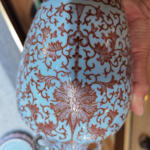 古玩陶瓷胭脂紅花卉紋甘露瓶真品鑒賞圖